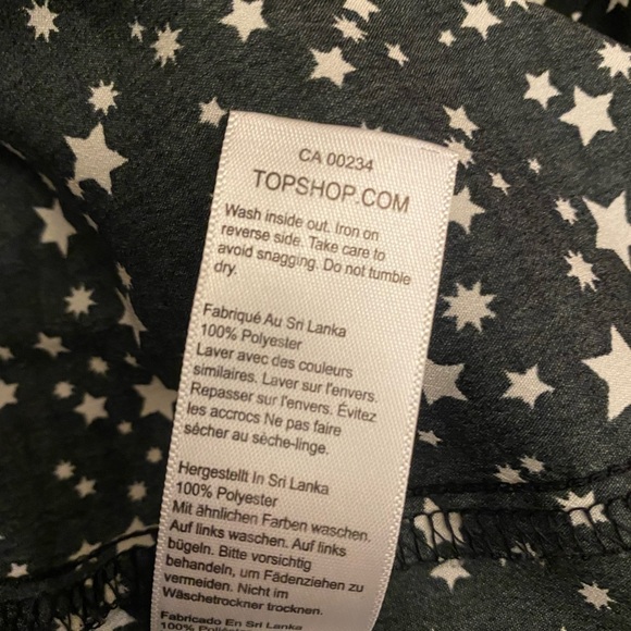TOPSHOP beautiful blouse, with stars, size 2 petite - Picture 11 of 11